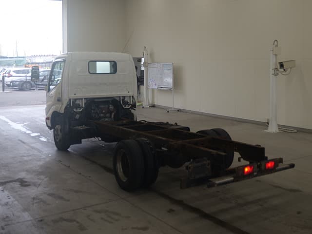 DUTRO — Auction (lot vt-8-6565-1280)