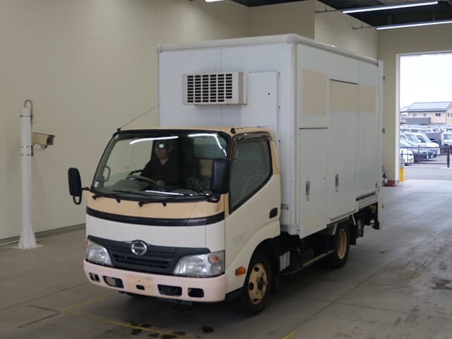 DUTRO — Auction (lot vt-8-6565-1314)