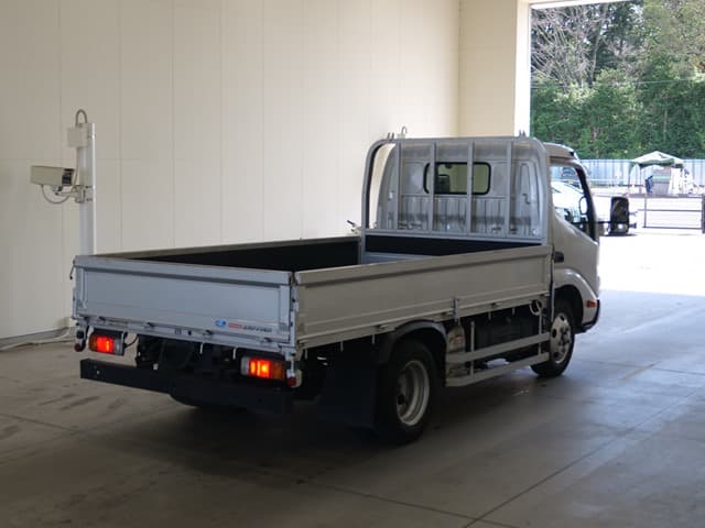 DUTRO — Auction (lot vt-8-6565-15009)