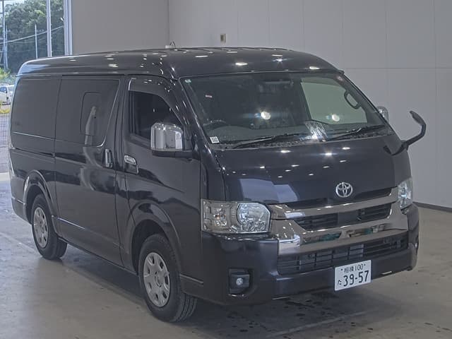 HIACE — Auction (lot vt-8-6565-20034)