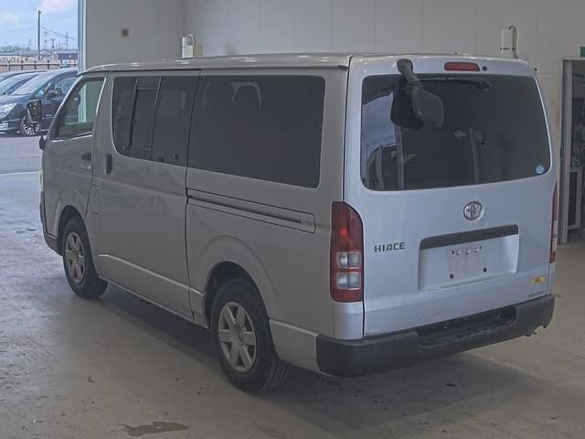 HIACE — Auction (lot vt-8-6565-20092)