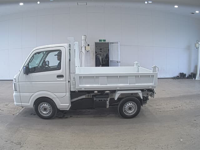 SUZUKI — Auction (lot vt-8-6565-20249)