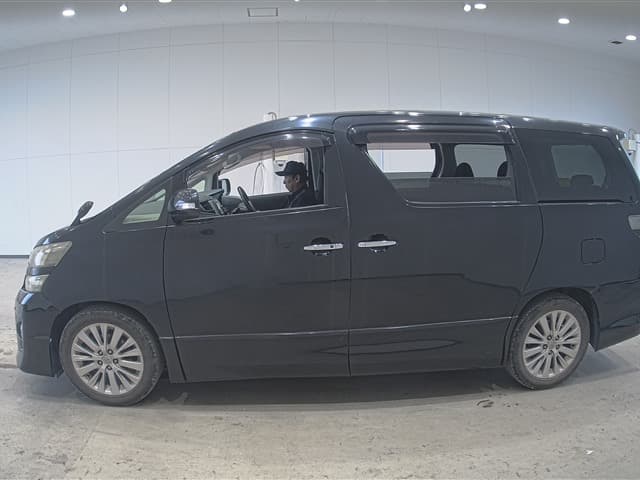 VELLFIRE — Auction (lot vt-8-6565-20310)