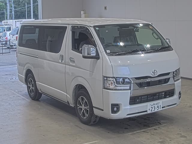 HIACE — Auction (lot vt-8-6565-20409)