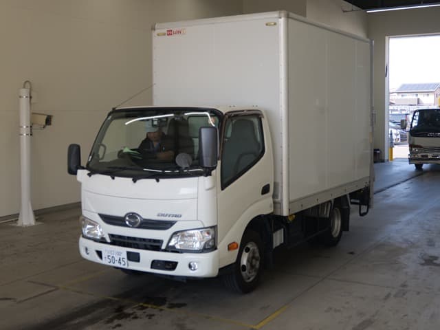 DUTRO — Auction (lot vt-8-6565-2144)