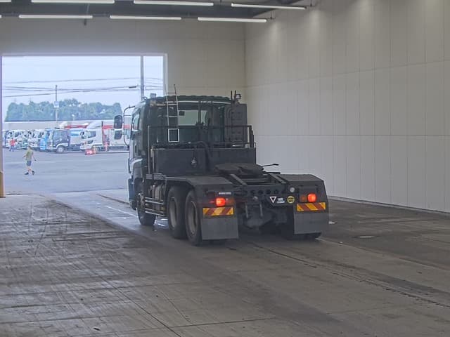 GIGA — Auction (lot vt-8-6565-4781)