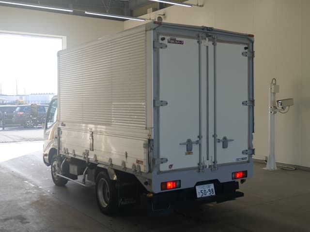 DUTRO — Auction (lot vt-8-6569-10081)