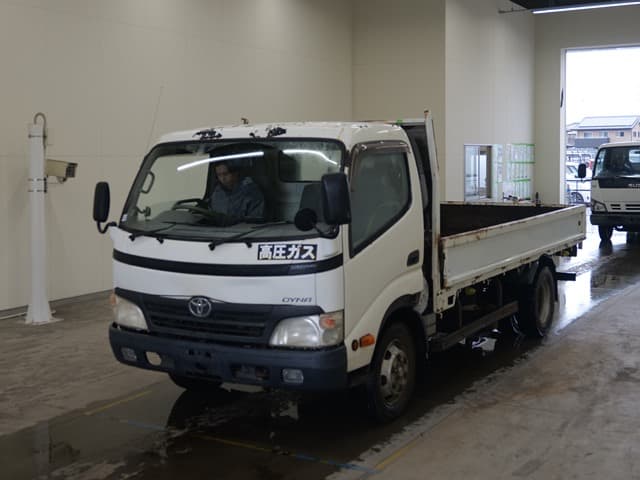 TOYOTA — Auction (lot vt-8-6569-1444)