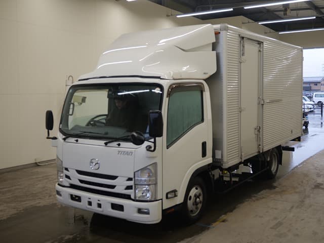 TITAN — Auction (lot vt-8-6569-1549)
