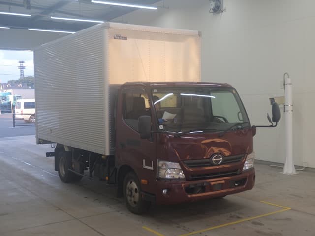 DUTRO — Auction (lot vt-8-6569-1809)
