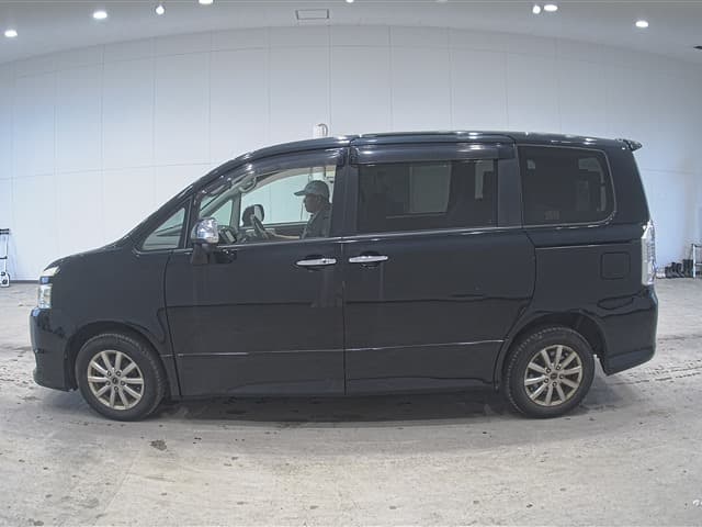 VOXY — Auction (lot vt-8-6569-20049)