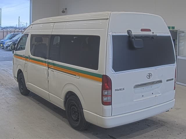 HIACE — Auction (lot vt-8-6569-20068)