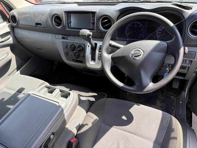 NV350 caravan — Auction (lot vt-8-6569-20103)
