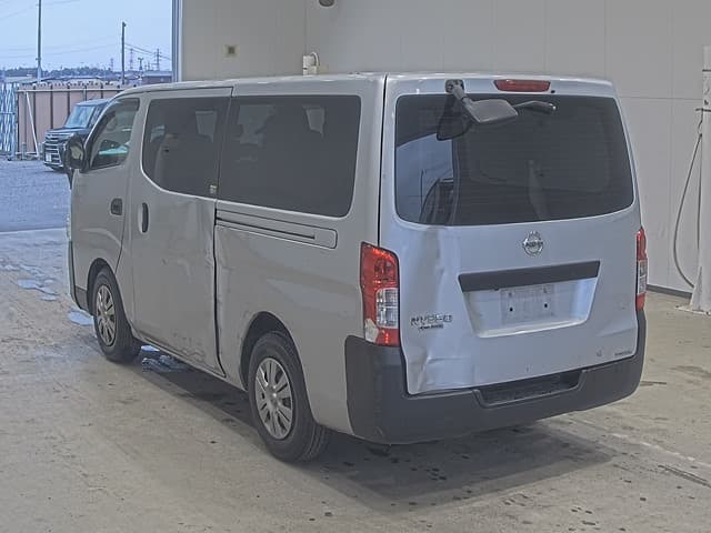 NV350 caravan — Auction (lot vt-8-6569-20103)