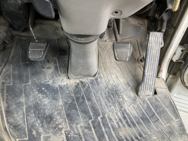 TOYOTA — Auction (lot vt-8-6569-2027)