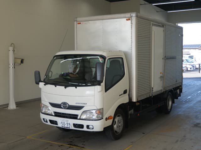 DUTRO — Auction (lot vt-8-6569-2073)