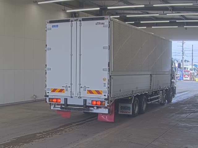 GIGA — Auction (lot vt-8-6569-4070)
