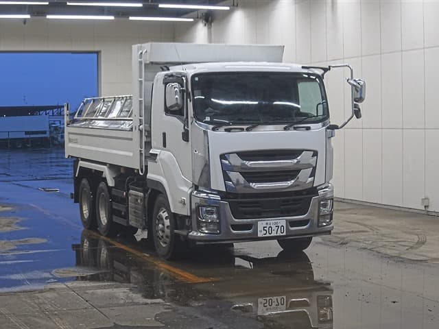 GIGA — Auction (lot vt-8-6569-4442)