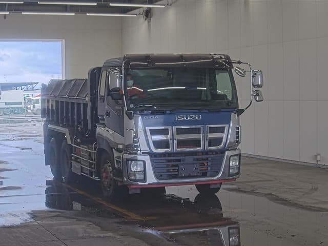 GIGA — Auction (lot vt-8-6569-4473)