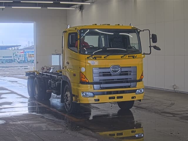 HINO — Auction (lot vt-8-6569-4585)