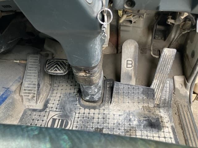 NISSAN — Auction (lot vt-8-6570-3136)