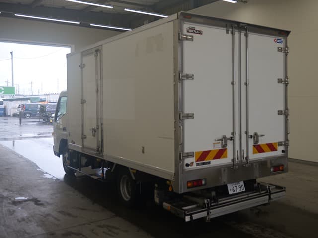 NISSAN (lot vt-8-6558-10070)