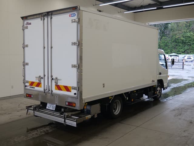 NISSAN (lot vt-8-6558-10070)