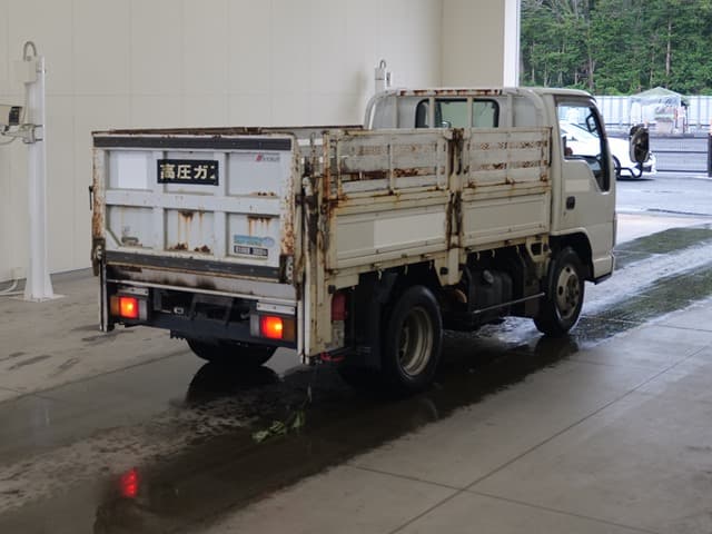 ISUZU (lot vt-8-6558-1678)