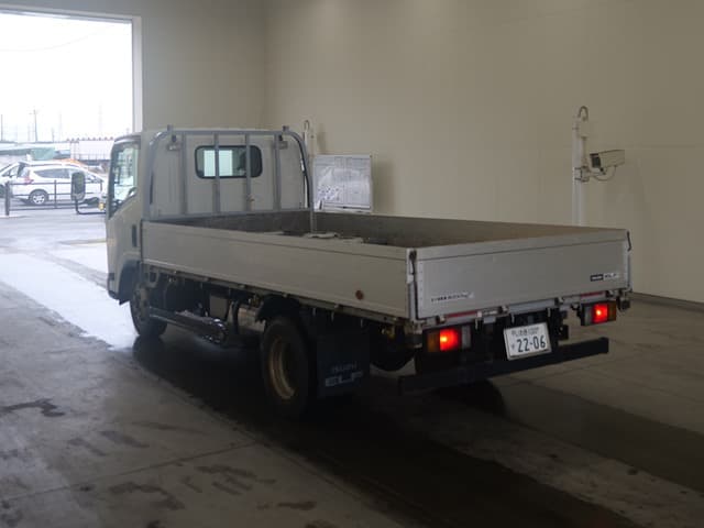 ISUZU (lot vt-8-6558-1727)