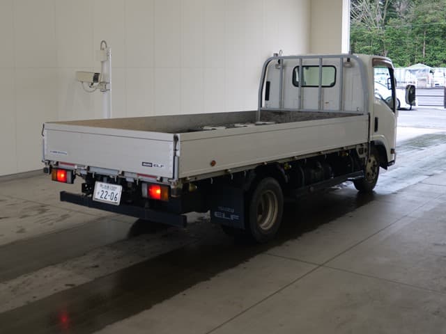 ISUZU (lot vt-8-6558-1727)