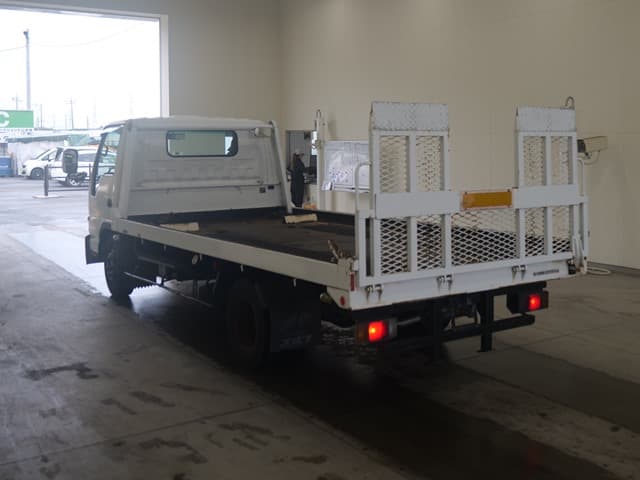 ISUZU (lot vt-8-6558-1735)