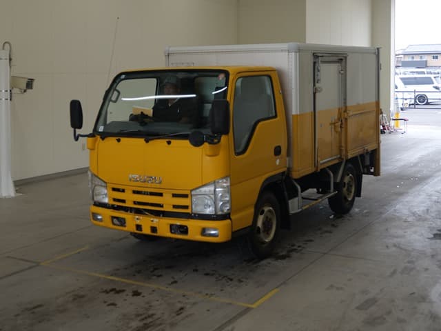 ISUZU (lot vt-8-6558-1791)