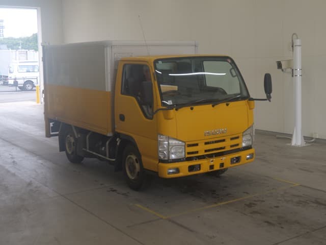 ISUZU (lot vt-8-6558-1791)