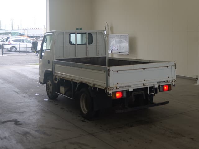 ISUZU (lot vt-8-6558-1797)