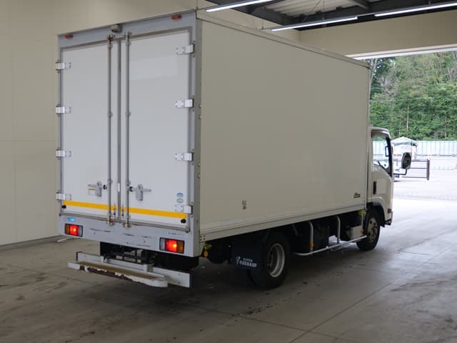 ISUZU (lot vt-8-6558-1821)