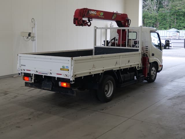 HINO (lot vt-8-6558-1828)
