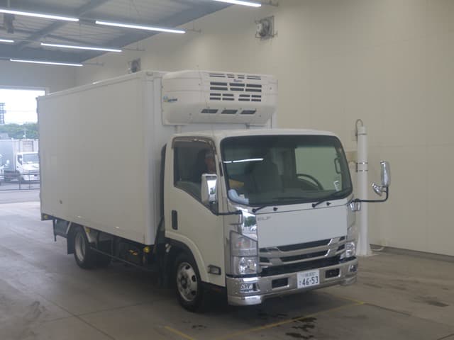 ISUZU (lot vt-8-6558-1866)