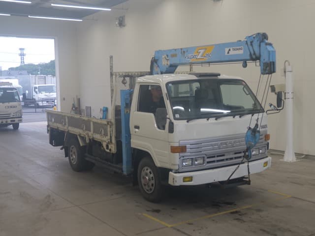 TOYOTA (lot vt-8-6558-1905)