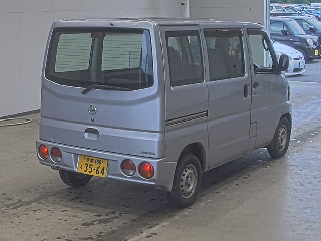 NISSAN (lot vt-8-6558-20245)
