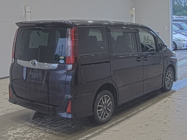 TOYOTA (lot vt-8-6558-20377)