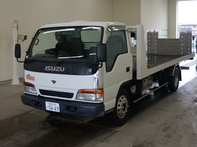 ISUZU (lot vt-8-6558-2145)