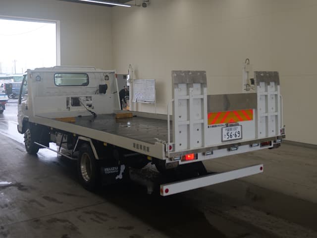 ISUZU (lot vt-8-6558-2145)