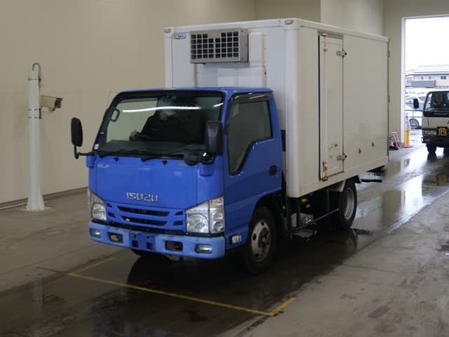 ISUZU (lot vt-8-6558-2187)