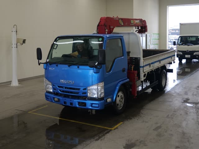 ISUZU (lot vt-8-6558-2192)