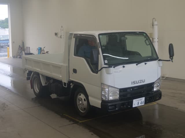 ISUZU (lot vt-8-6558-2207)