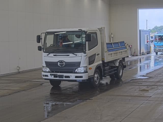 HINO (lot vt-8-6558-3443)