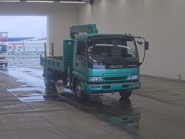 ISUZU (lot vt-8-6558-3454)