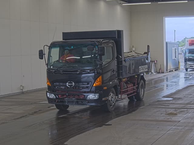 HINO (lot vt-8-6558-4524)