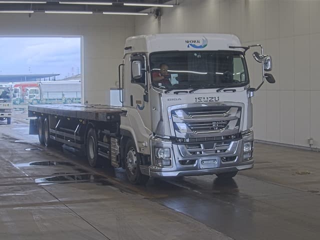 ISUZU (lot vt-8-6558-4539)