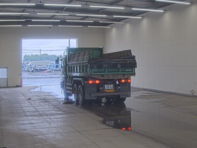 ISUZU (lot vt-8-6558-4735)